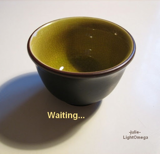 Waiting-cup-550x528-1.jpg